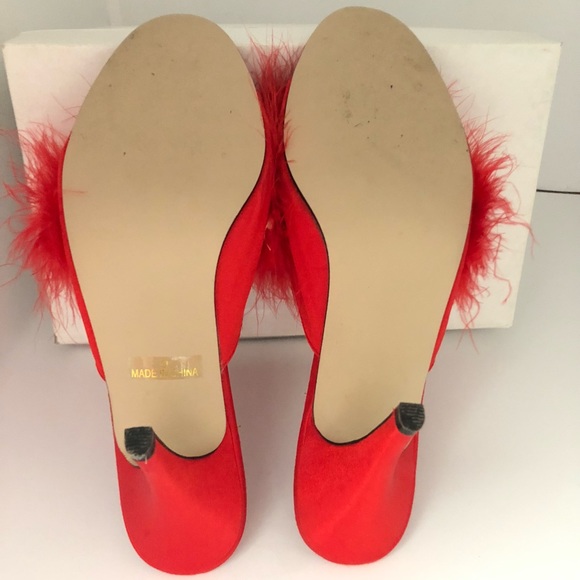 Super Fun and Sexy Store Floor Display Model. Size 9 - Picture 5 of 11